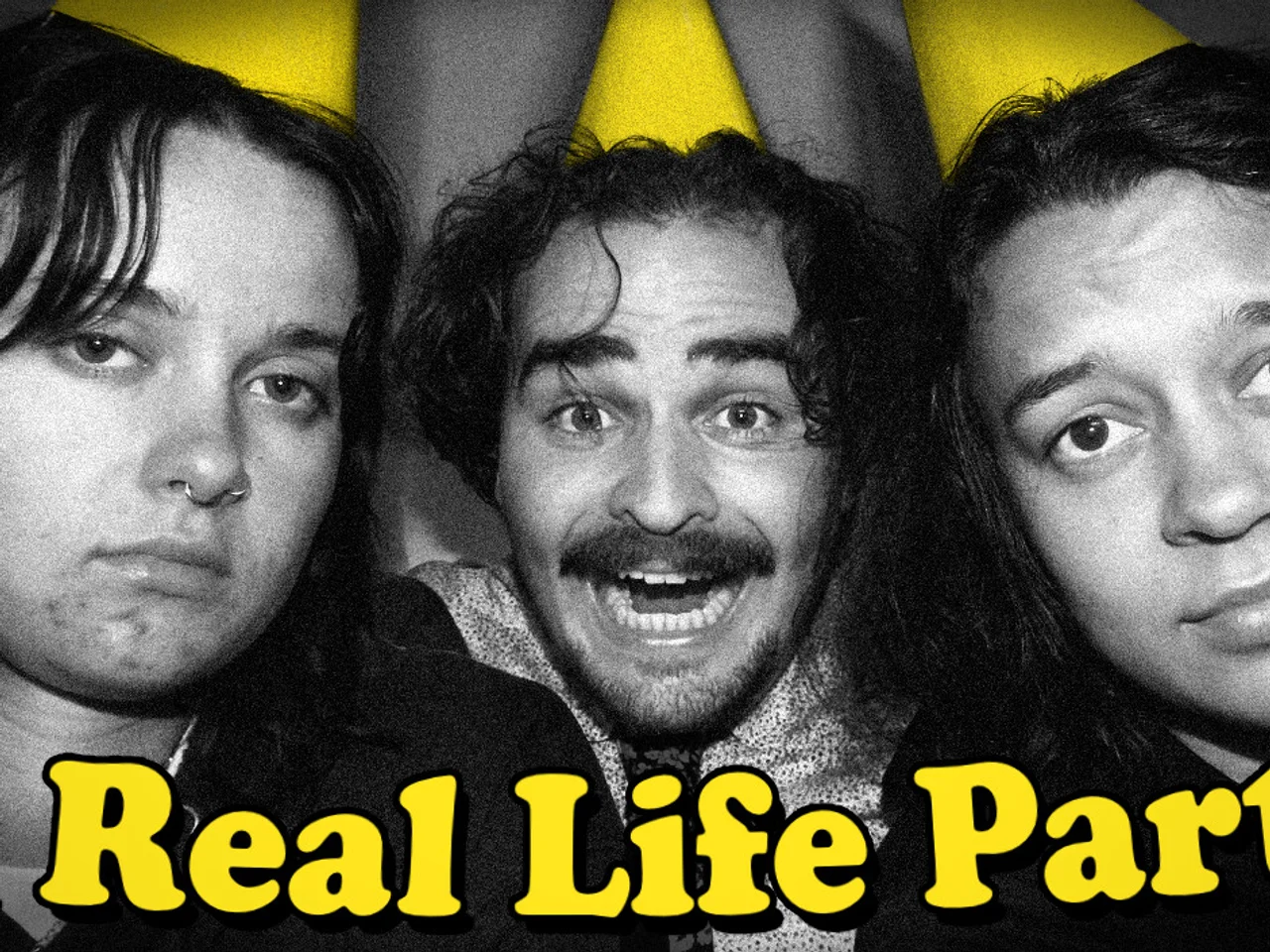 A Real Life Party transforme une soirée gênante en jeu vidéo, avec de vraies photos et seulement 30 minutes pour survivre socialement